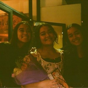 Meet your Posher, Ella